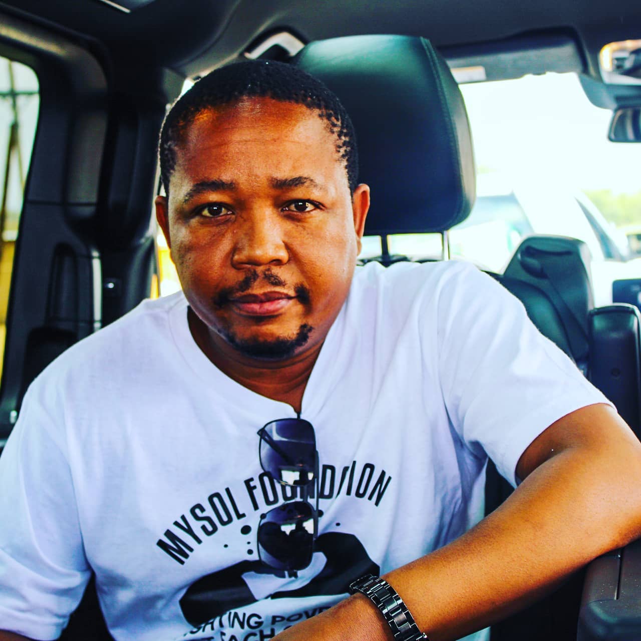 Presley Chweneyagae