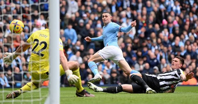 Manchester City 2 - 0 Newcastle United