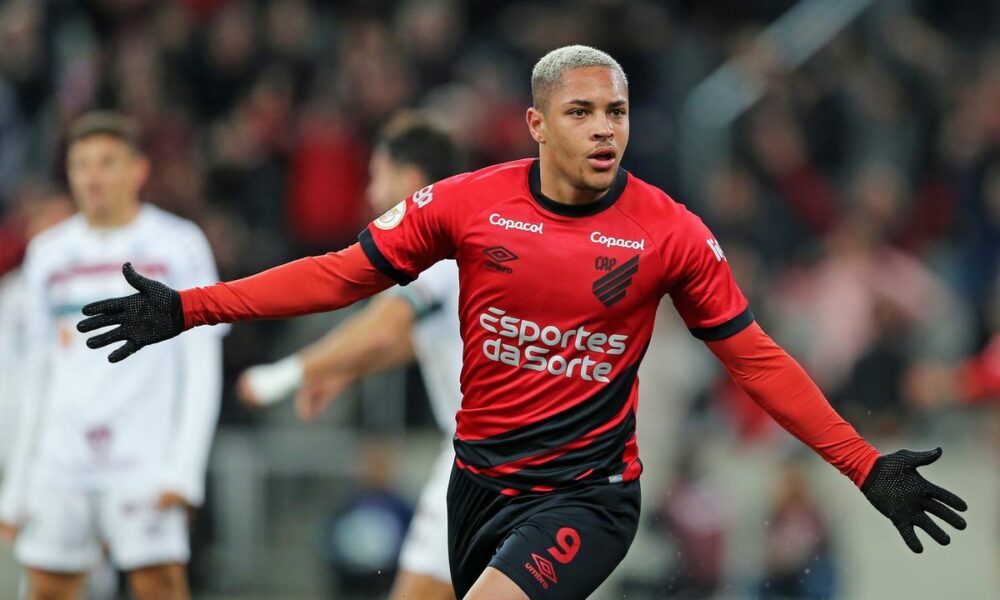 Vitor Roque