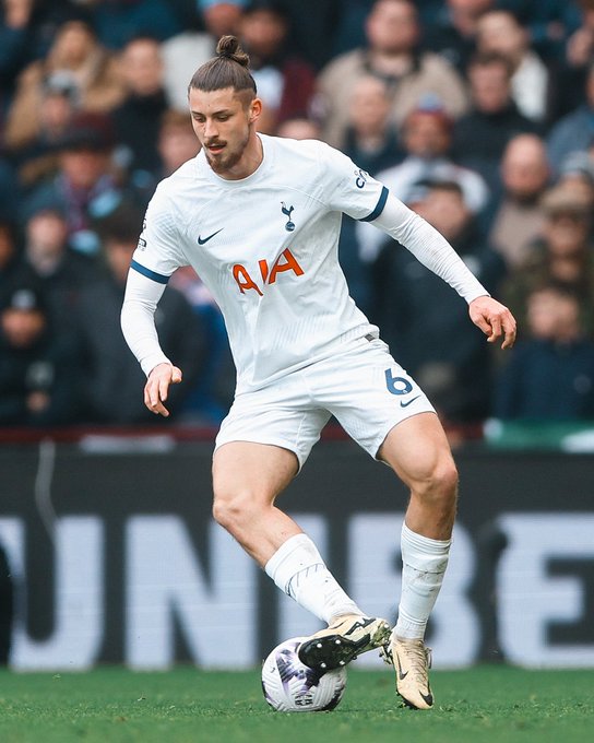 Aston Villa 0 - 4 Tottenham Hotspur